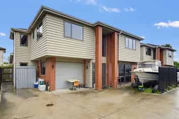 56A Cambridge Terrace, Papatoetoe