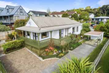 4 Thistledew Place, Bayview