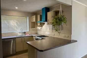 4 Thistledew Place, Bayview