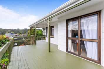 4 Thistledew Place, Bayview