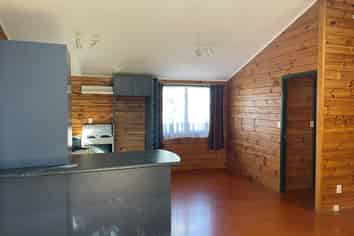 4A Moxham Grove, Massey