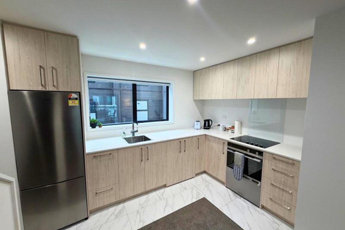 Modern City Townhouse in the Heart of It All – pohled 5