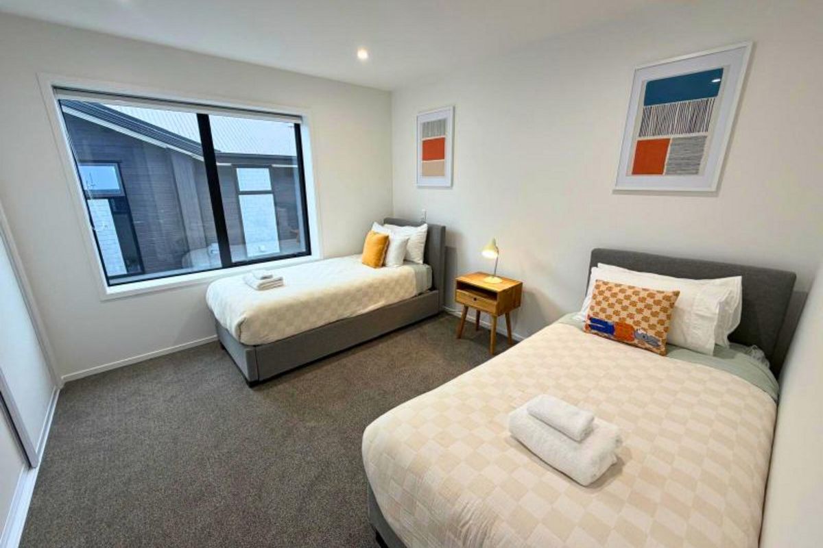 Modern City Townhouse in the Heart of It All – pohled 4