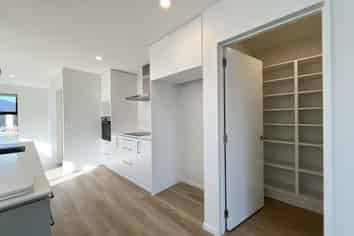 15 Silvergrass Way, Rolleston