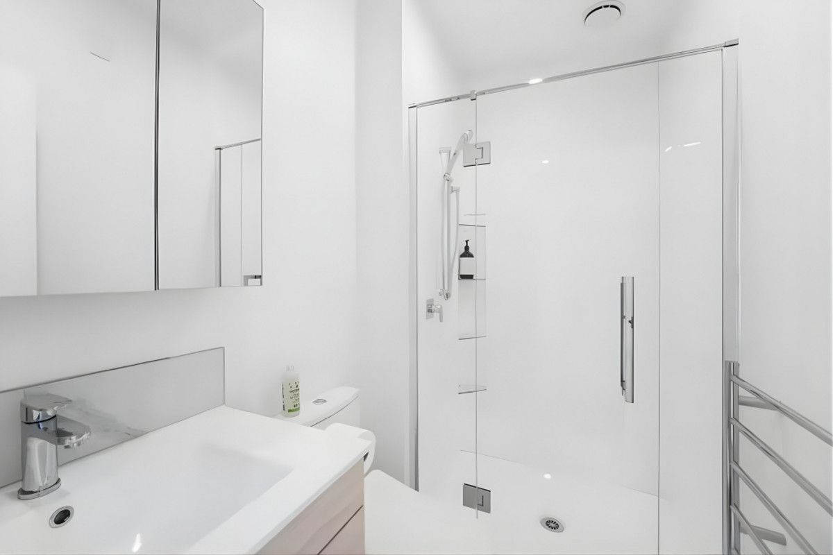 Elevated Living with Estuary Views – Near Tauranga CBD – pohled 6