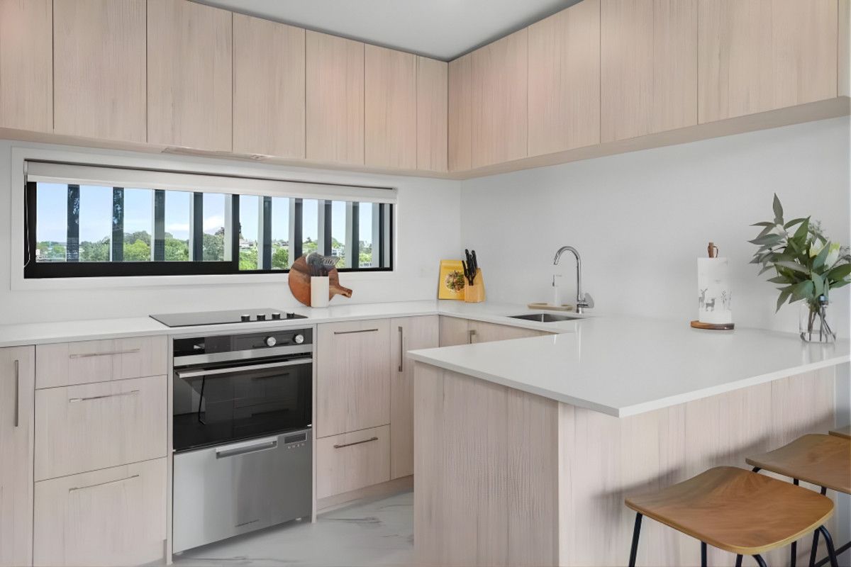 Elevated Living with Estuary Views – Near Tauranga CBD – pohled 3