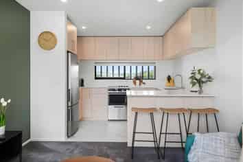 11 Matata Way, Tauranga Central