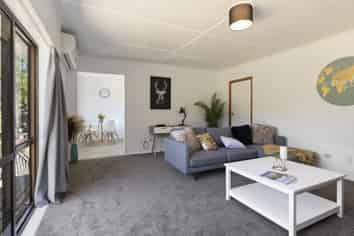 47 Bird Grove, Stokes Valley