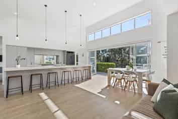 10 The Rise, Waimauku