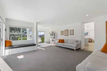 10 The Rise, Waimauku
