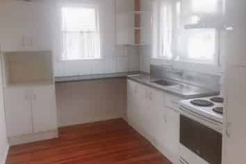 13 Kelkirk street, Kelston