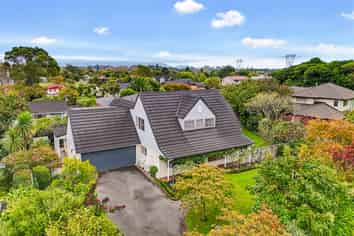 5 Patterson Grove, Waikanae