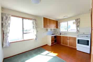 2/452 Harewood Road, Harewood