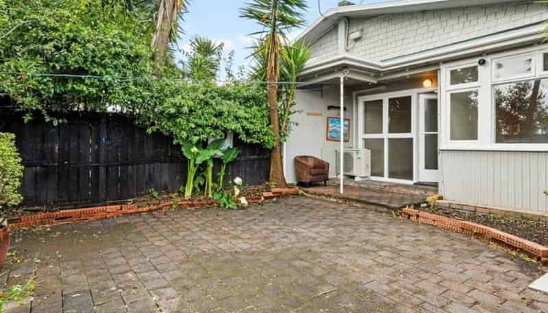 1A Calgary Street, Sandringham