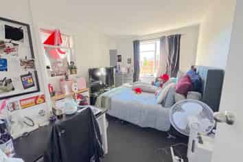 15 Hooker Avenue, Bryndwr