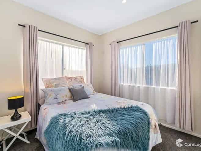 71H Randwick Crescent, Moera