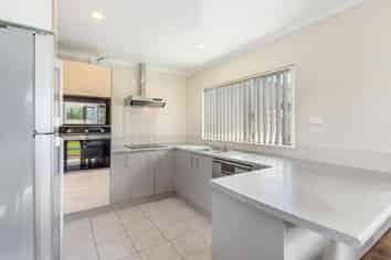 12 Orbit Place, Flat Bush