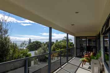 5A Seaview Road, CABLE BAY