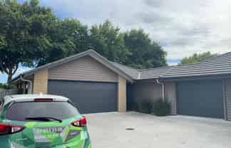 32 Nielsen Gardens, Rototuna