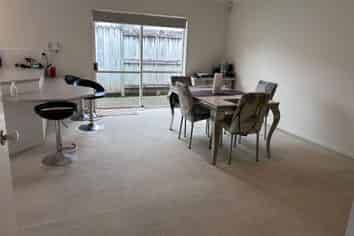 53 Palmcrest Grove, Highland Park