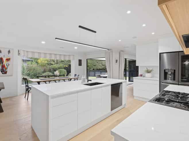 9 Ellivani Rise, Pukekohe