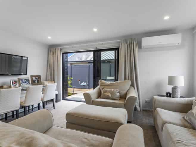 11C Gordon Place, Levin