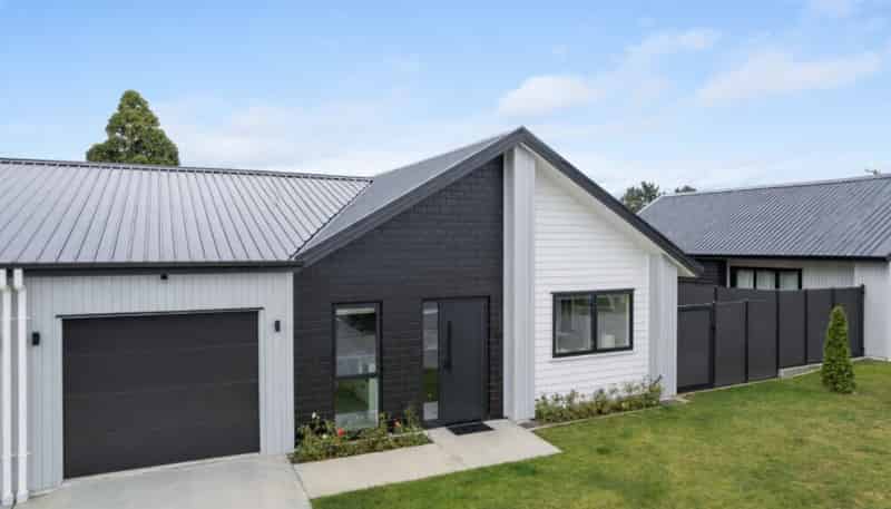 11C Gordon Place, Levin