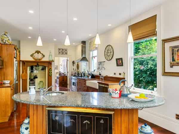 50 Tinakori Road, Thorndon