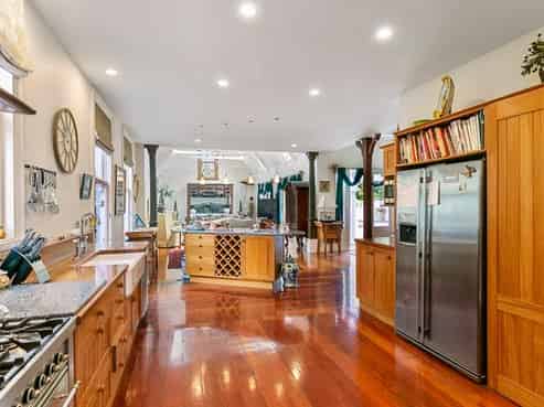 50 Tinakori Road, Thorndon