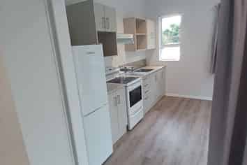 64 Dorset Avenue, Westown