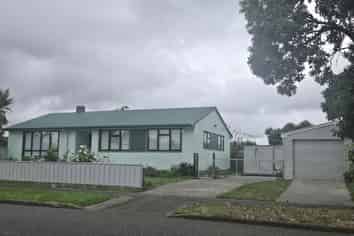 64 Highbury Avenue, Highbury