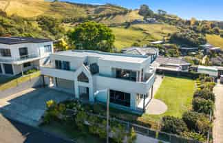 84 Churchill Drive, Taradale