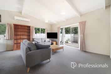 32a Premier Ave, Point Chevalier