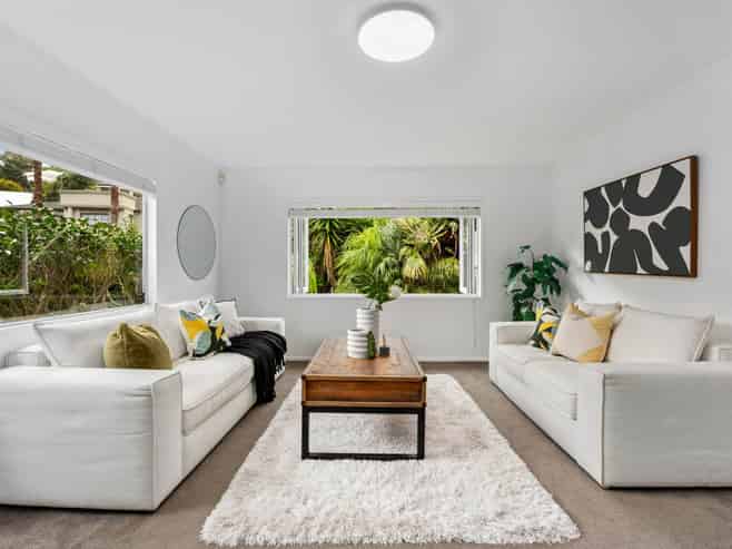 20 Penguin Drive, Murrays Bay