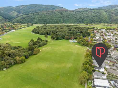 18 Parkwood Grove, Trentham