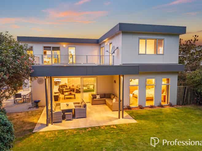 18 Parkwood Grove, Trentham