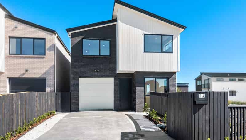 54 Picnic Point Road, Hobsonville