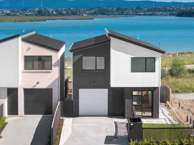 54 Picnic Point Road, Hobsonville