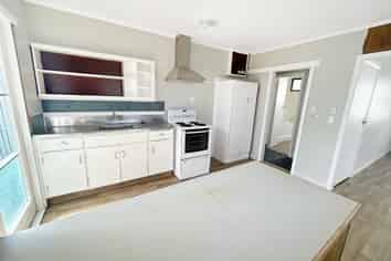 32B Albert Street, Masterton