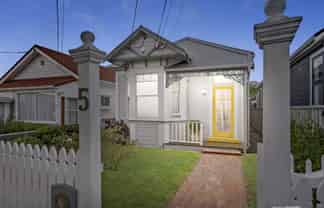 5 Te Whiti Street, Kilbirnie