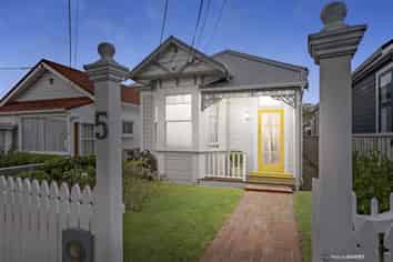 5 Te Whiti Street, Kilbirnie