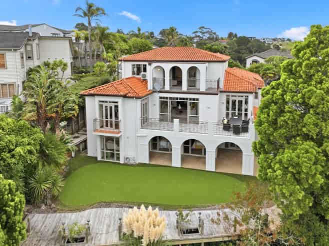 6 Rosella Place, Murrays Bay