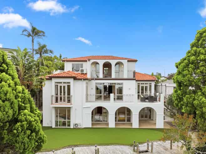 6 Rosella Place, Murrays Bay