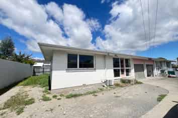 1/6A Tanner Street, Woolston