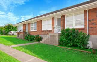 2/38  Jutland Road, Hauraki