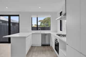 1/14 Hooker Avenue, Chedworth