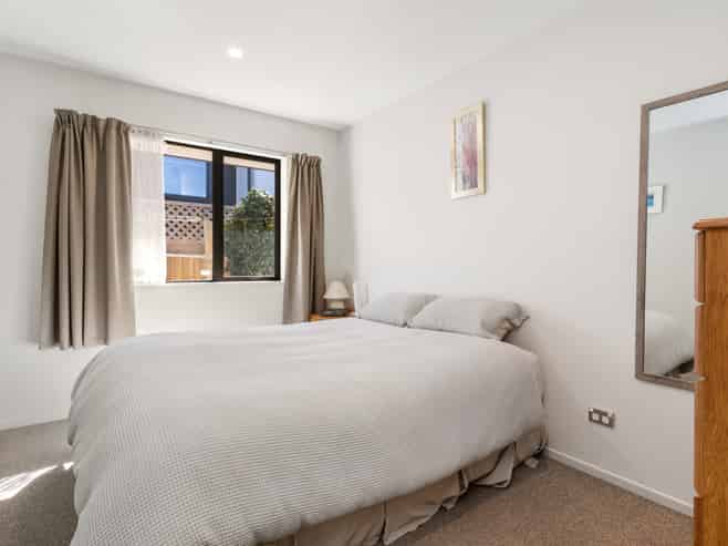 6/1 Cameron Street, Sydenham