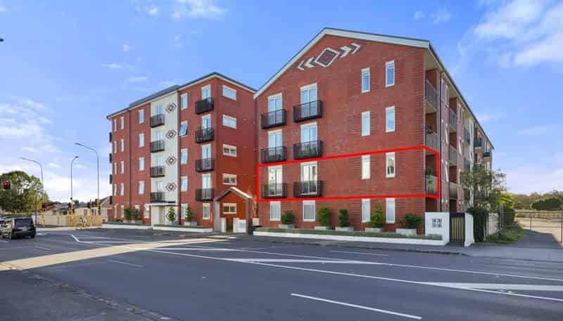 104/1B Soljak Place, Mount Albert