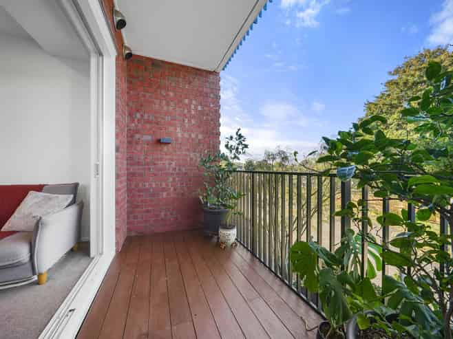 104/1B Soljak Place, Mount Albert