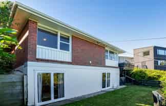 129 Maupuia Road, Maupuia